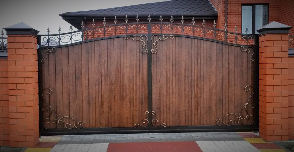 Купить простые ворота для дома: советы по выбору, установке и уходу в Усть-Джегуте от 32701 руб | ВоротМастер-Стд