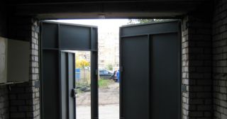 Купить гаражные ворота распашные Усть-Джегута, цена от 3833 руб.